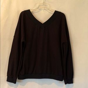 Waffle Knit V Neck Off Shoulder Black Shirt size XL